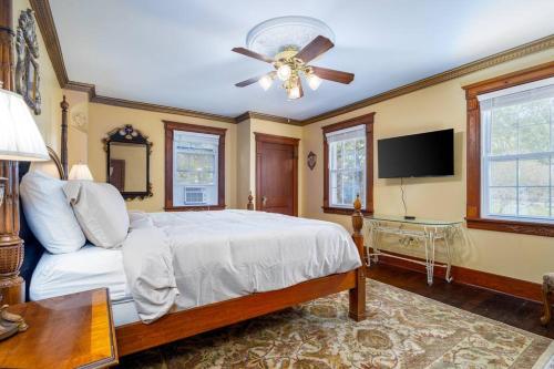 The Historic Reeds Mill Inn in Steubenville, USA