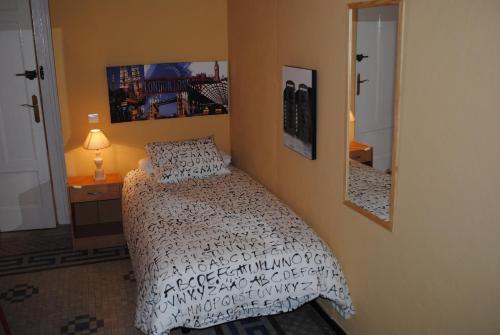 Pensión Santa Paula - image 9