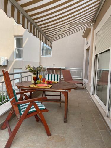 Apartment Marina, two bedrooms in Donja Lastva