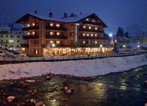  Albergo Conca Verde, Pension in Fiera di Primiero bei Canal San Bovo