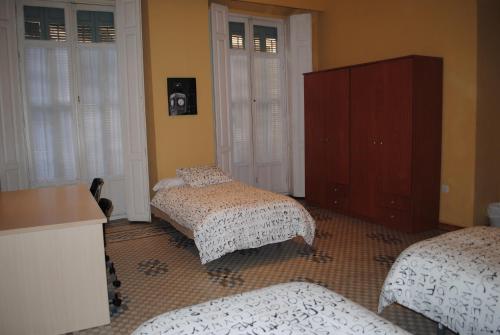 Pensión Santa Paula - image 5