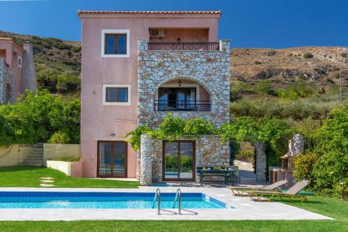 Facilities, Villa Forteza in Keramies