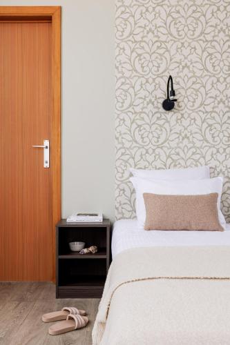 Hotel Corner House - image 4