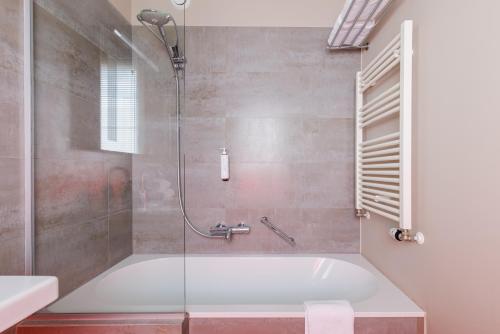 Pantheon Palace By WP Hotels - image 3