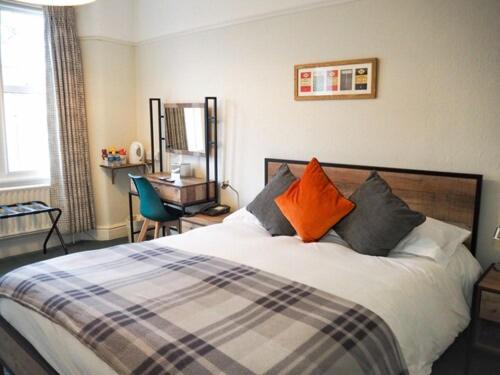Hayward's at the Grasmere - image 14