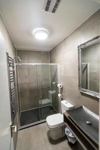 Euro Hotel - image 7