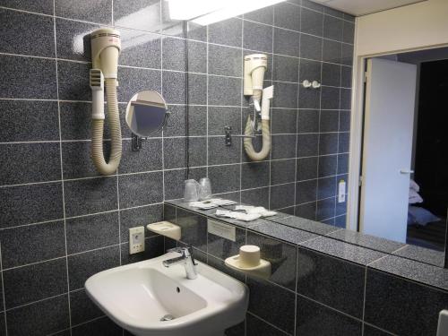 Hotel Maxim - image 6