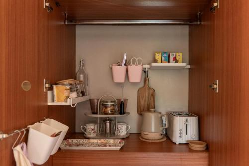 Heather room at field view cottage in Charnock Richard