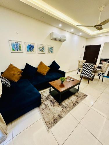 Elysium Luxury 1Bed Apartment! Opposite to Centaurus Mall - image 10