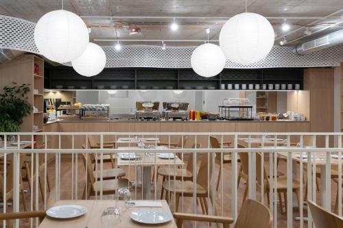 餐飲選擇, Metropolitan Star Apart Hotel in 布拉迪斯拉髮