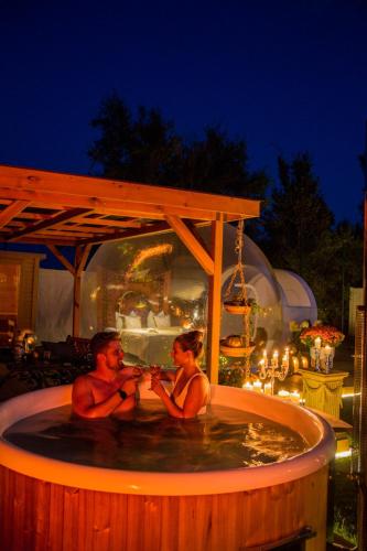 Bubble Tent & Private Wellness Schloss Krugsdorf in Krugsdorf