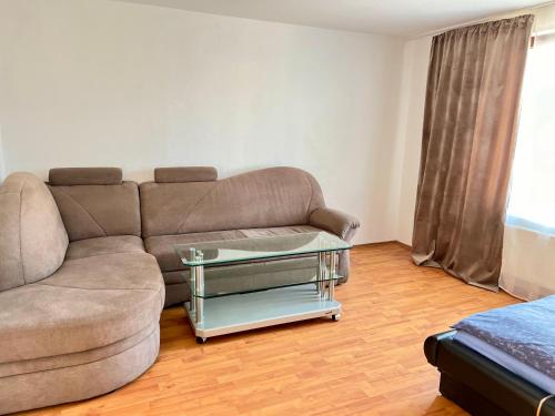 3-Zimmer Messe Apartment in Laatzen mit kostenlosen Parkplätzen in Hannover, Deutschland