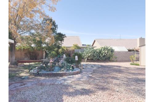 HENDERSON HOME With GREAT AMENITIES in Boulder City