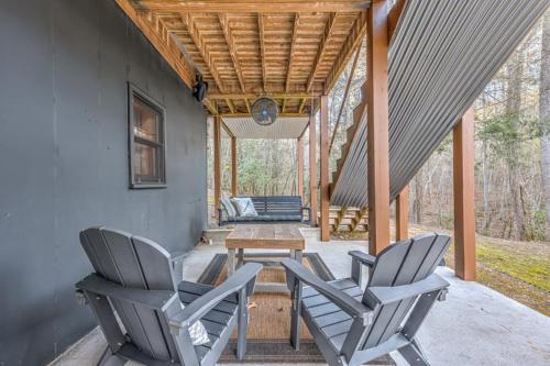 Secluded Springs in Athens (TN)