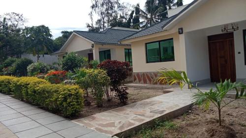 Mawenzi Resort -Mtwapa in Mtwapa