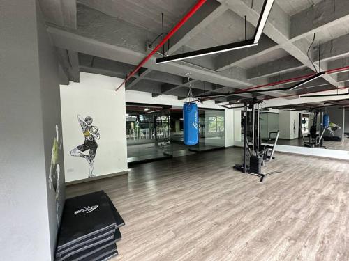 Gorgeous, Modern, and Air-Conditioned Included, El Poblado (foto 7)