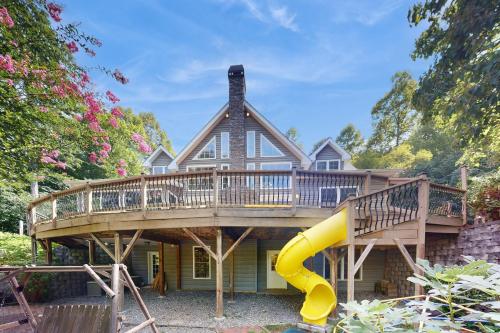 Harvest Cove Cabin in Sylva, USA