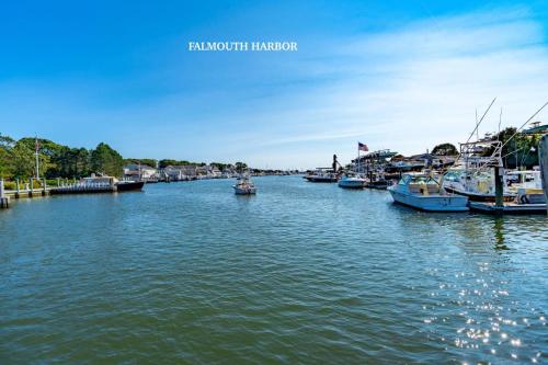 Falmouth Breeze Escape Falmouth Breeze Escape