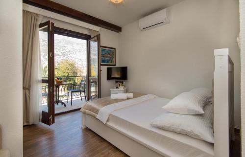 Apartments Marija - image 14
