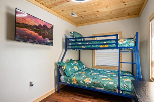 Central Location, Hot Tub, Theater, Grill, EZ Roads, Pigeon Forge (zdjęcie 10)