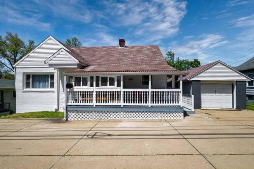 Casa de Cadiz in סטאובנויל(או איץ')