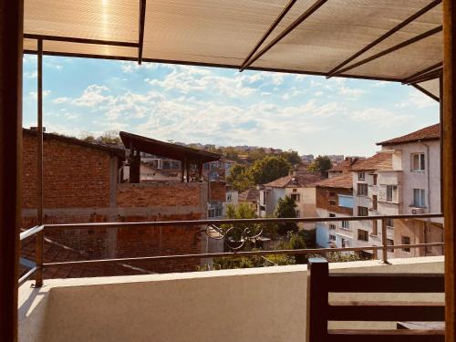 Vistas, Vita Stulba Guest House in Sandanski