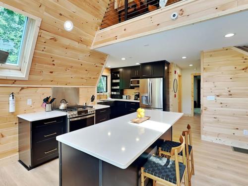 A-Typical Retreat in McHenry, USA