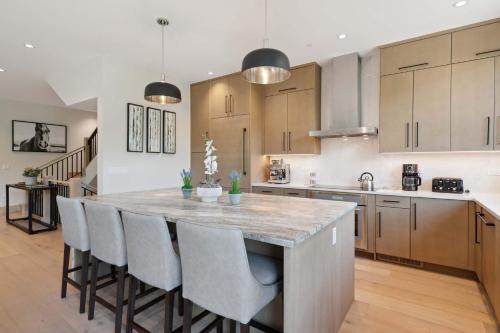 One Riverfront Townhome 07 by East West Hospitality in Avon, USA
