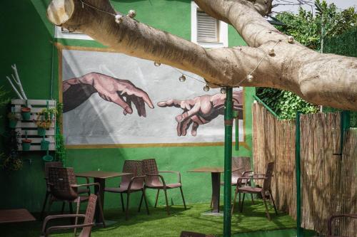 La Casa Verde - image 11