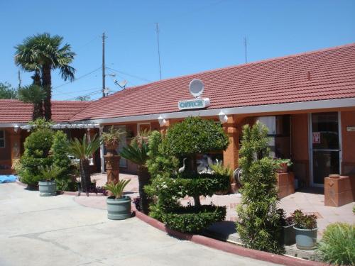 Economy Inn Los Banos