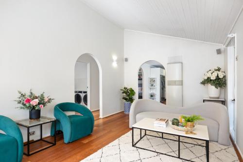 Shine Carrum Down - Family Oasis With Heated Pool in Carrum Downs