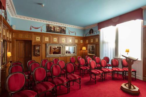 Scholars Townhouse Hotel - image 8