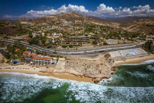The Break at Arenal 3BR Penthouse in San José del Cabo, Mexico