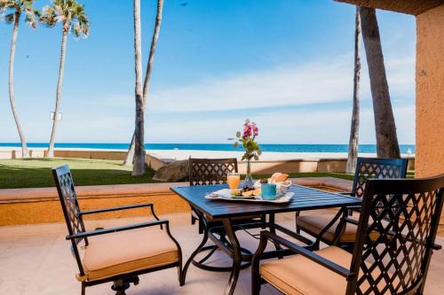 Departamento frente de playa en La Jolla de Cabo in San José del Cabo, Mexico