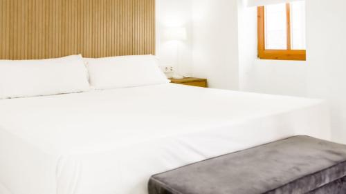 Catalina Suites Apartments Downtown Valencia, Валенсия (фото 4)