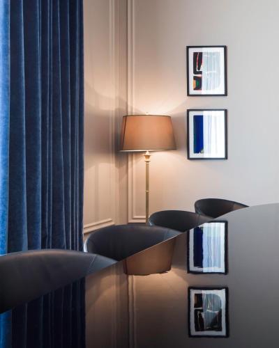 Hôtel Vernet Champs Elysées Paris