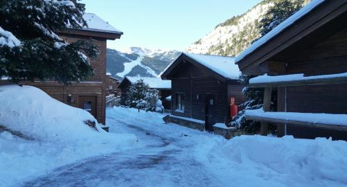 Sadržaji, Exclusiva Cabaña en Incles - Vistas al Valle & Pistas de Ski Grandvalira - Free Parking (Exclusiva Cabana en Incles - Vistas al Valle & Pistas de Ski Grandvalira - Free Parking) in Canillo