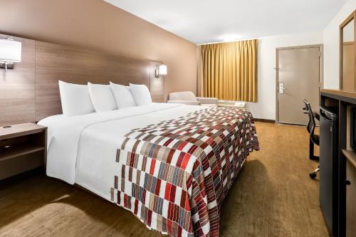 Red Roof Inn Rock Hill - image 14