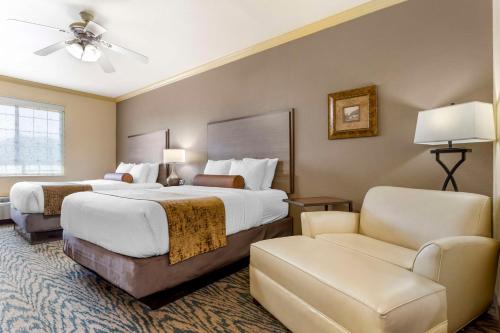 Best Western Plus Crown Colony Inn & Suites in Lufkin, USA