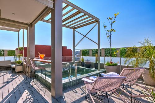 陽台/露台, 布宜諾斯艾利斯倫茲沃斯酒店 (Rendez Vous Hotel Buenos Aires) in 巴勒莫