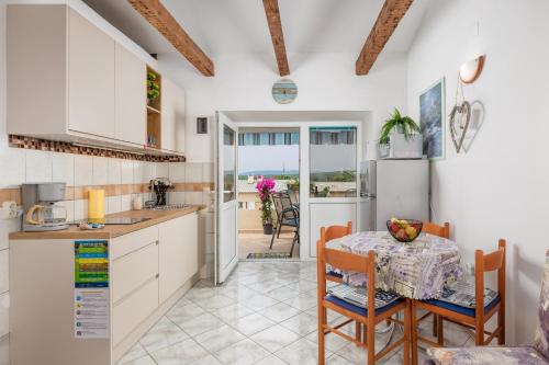 Studio Punat 15451a - image 6