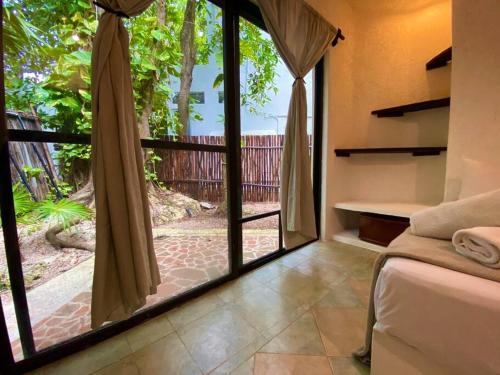 Departamento junto al mar Playacar fase 1 in Playa del Carmen, Mexico