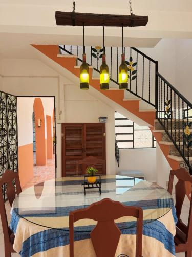 Kitchen, Villa X'Cocay in San Francisco