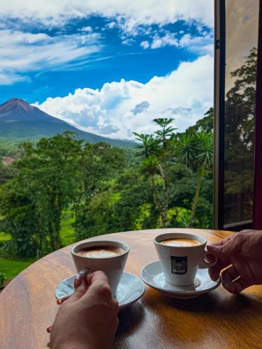 Facilities, Arenal Roca Lodge & Bungalows in La Fortuna