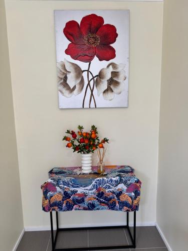 Beautiful room near shops 12 km to CBD and fast internet plus free parking in St Albans