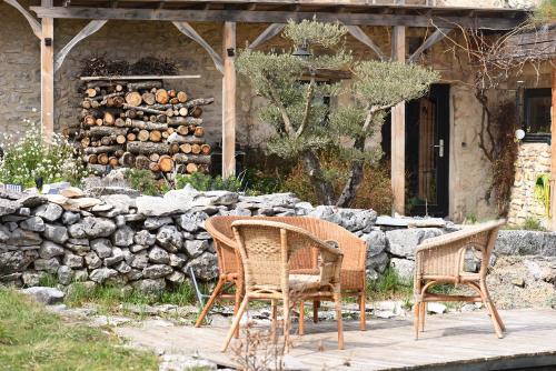 Ecolieu Silenciane in Simiane-la-Rotonde