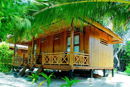 Vista exterior, Bolilanga Island Resort - Togean Island in Tanjung Pude