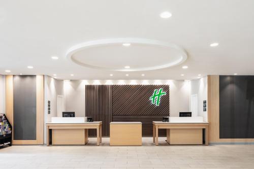 Holiday Inn Newark Intl Airport - North an IHG Hotel - image 14