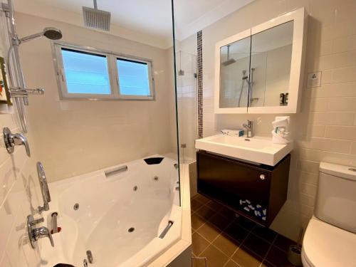 Tuš, Jervis Bay Mariners in Jervis Bay