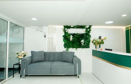 The Hostel Era The Hostel Era